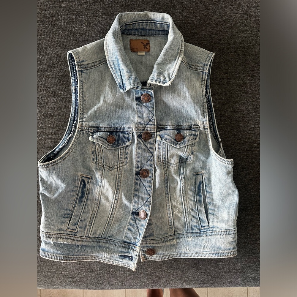 American Eagle Vest